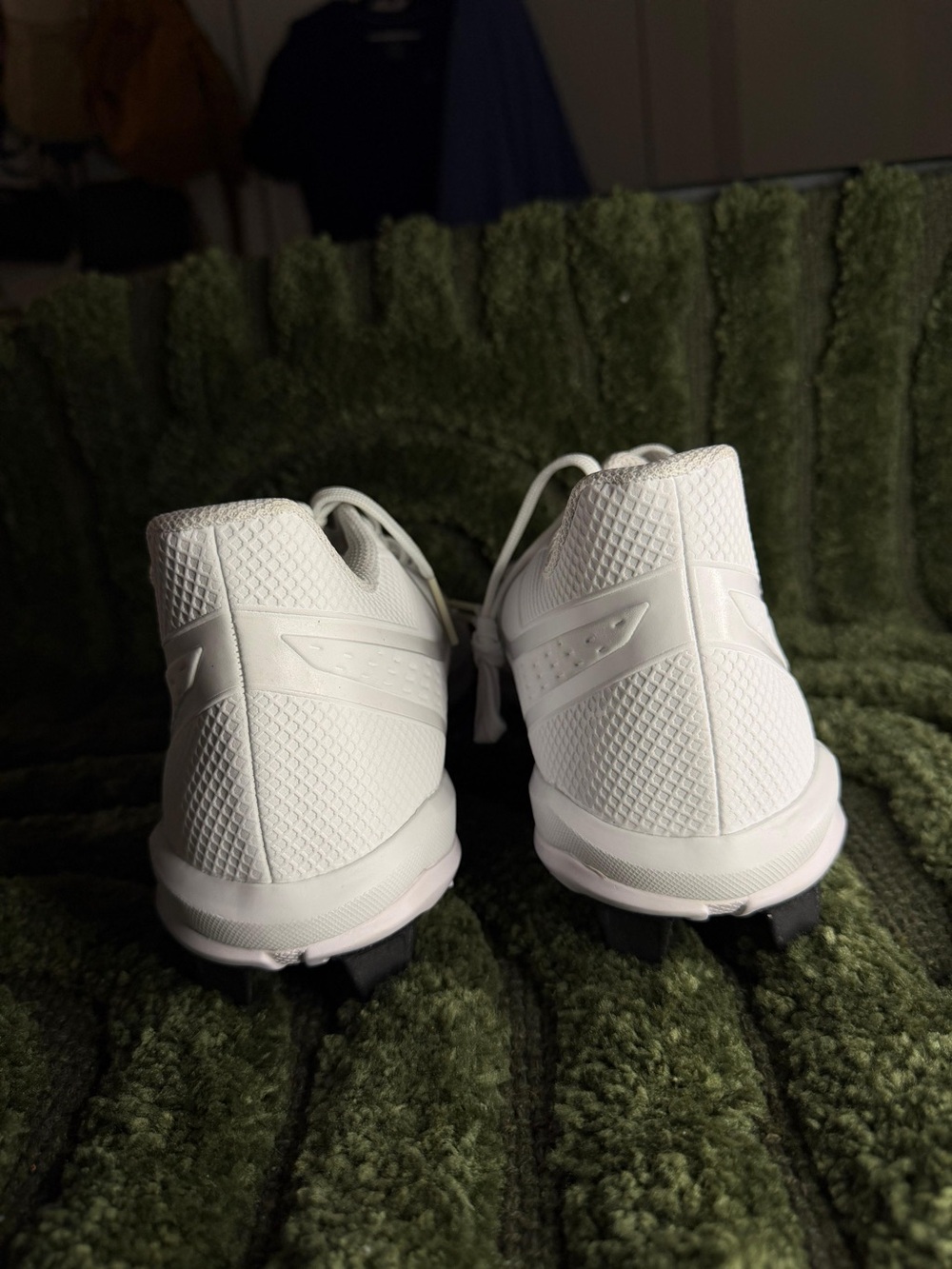 adidas Men’s White Athletic Cleats with Black Stripes - Picture 6 of 6